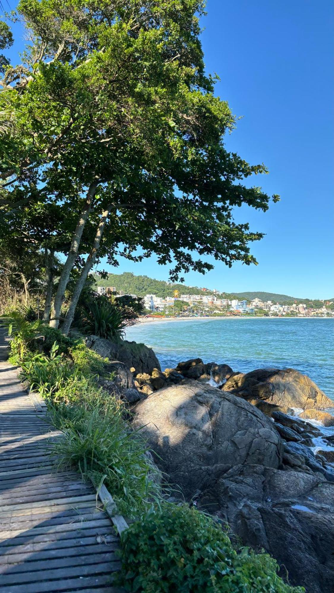 Apto Em Condominio No Centro De Bombinhas, Proximo Da Praia 외부 사진