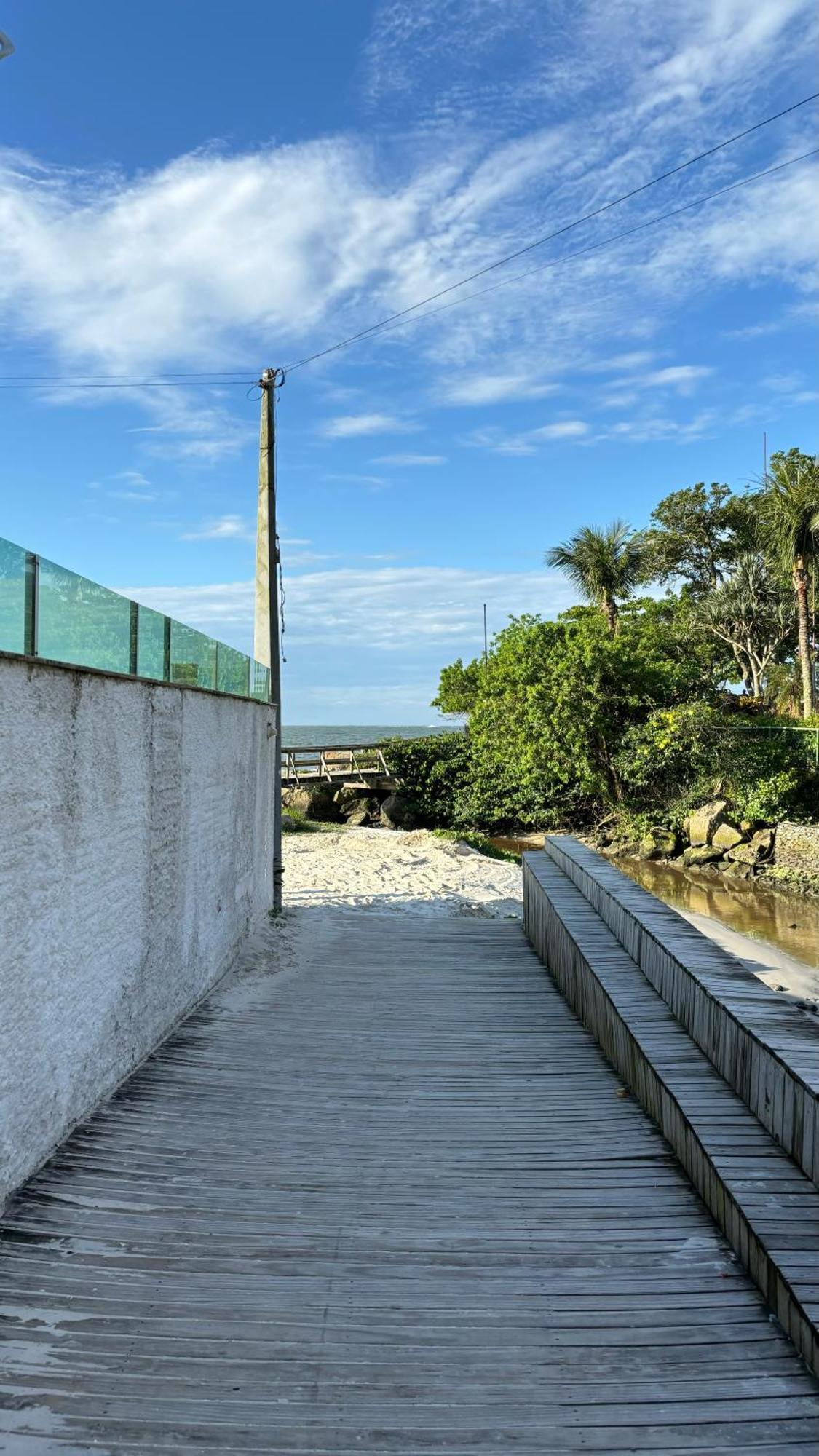 Apto Em Condominio No Centro De Bombinhas, Proximo Da Praia 외부 사진