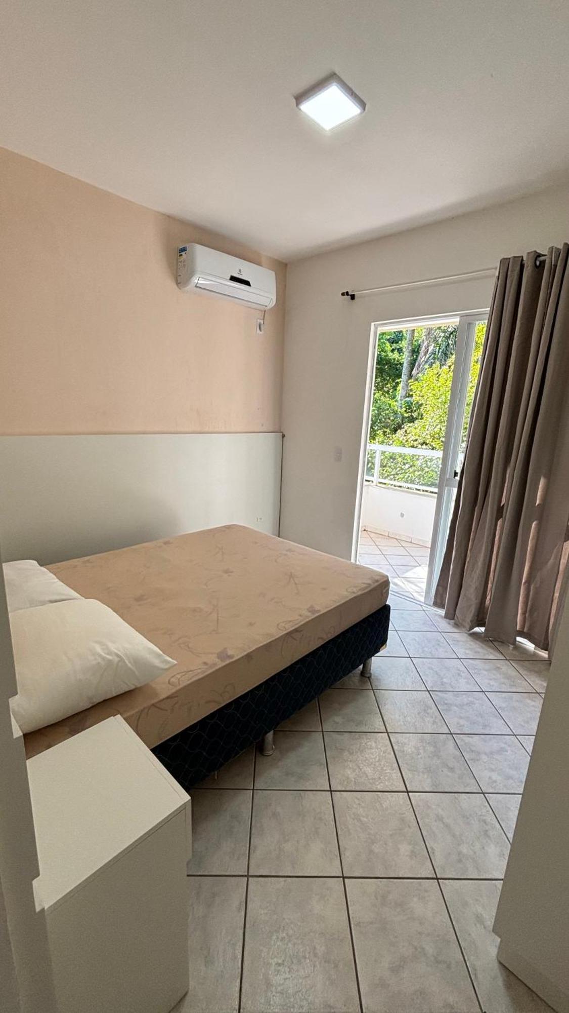 Apto Em Condominio No Centro De Bombinhas, Proximo Da Praia 외부 사진